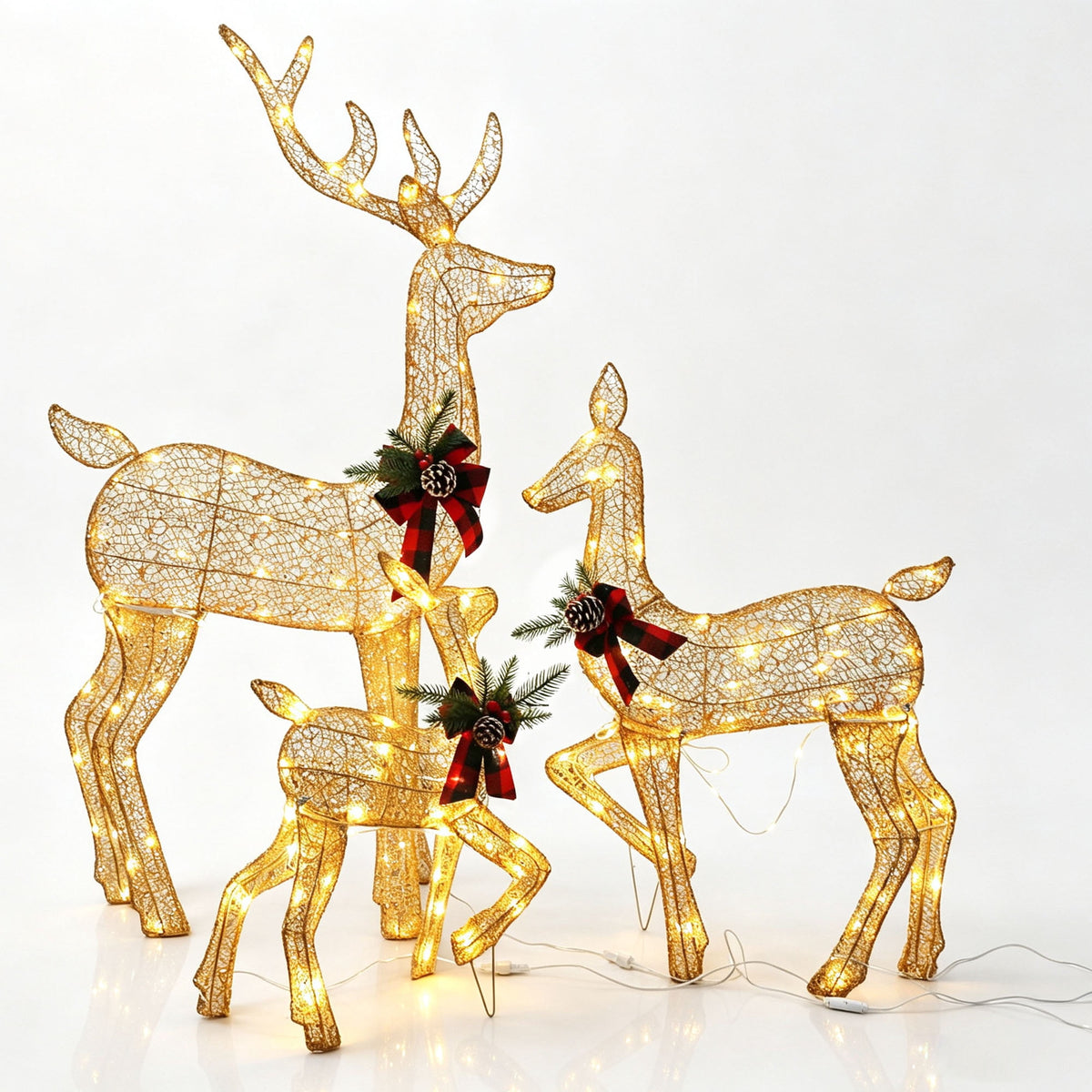 Magotan 3Pcs Lighted Christmas Deer Family Set,Christmas Outdoor Decorations,Reindeer Holiday Decoration with 180 Warm White LED Lights,Outdoor Lawn Porch Yard Decoration
